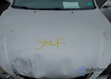 2003 Toyota Camry Le z USA, uszkodzony, nr VIN 4T1BE32K73U140341